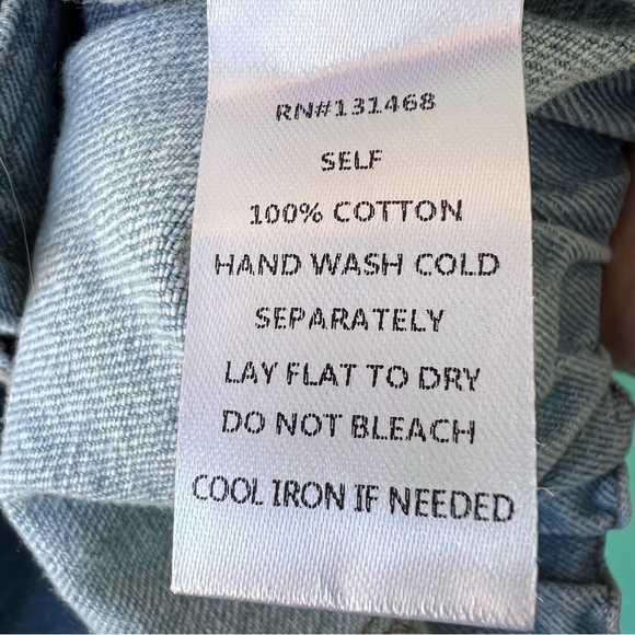 DENIM RUFFLE EMBROIDERED BUTTON DOWN VEST TOP WITH POCKETS SIZE LARGE NWT - Picture 6 of 8